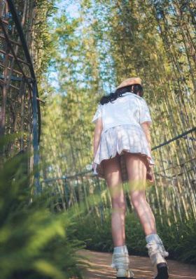 荒野女囚电影完整版_国语版在线观看免费